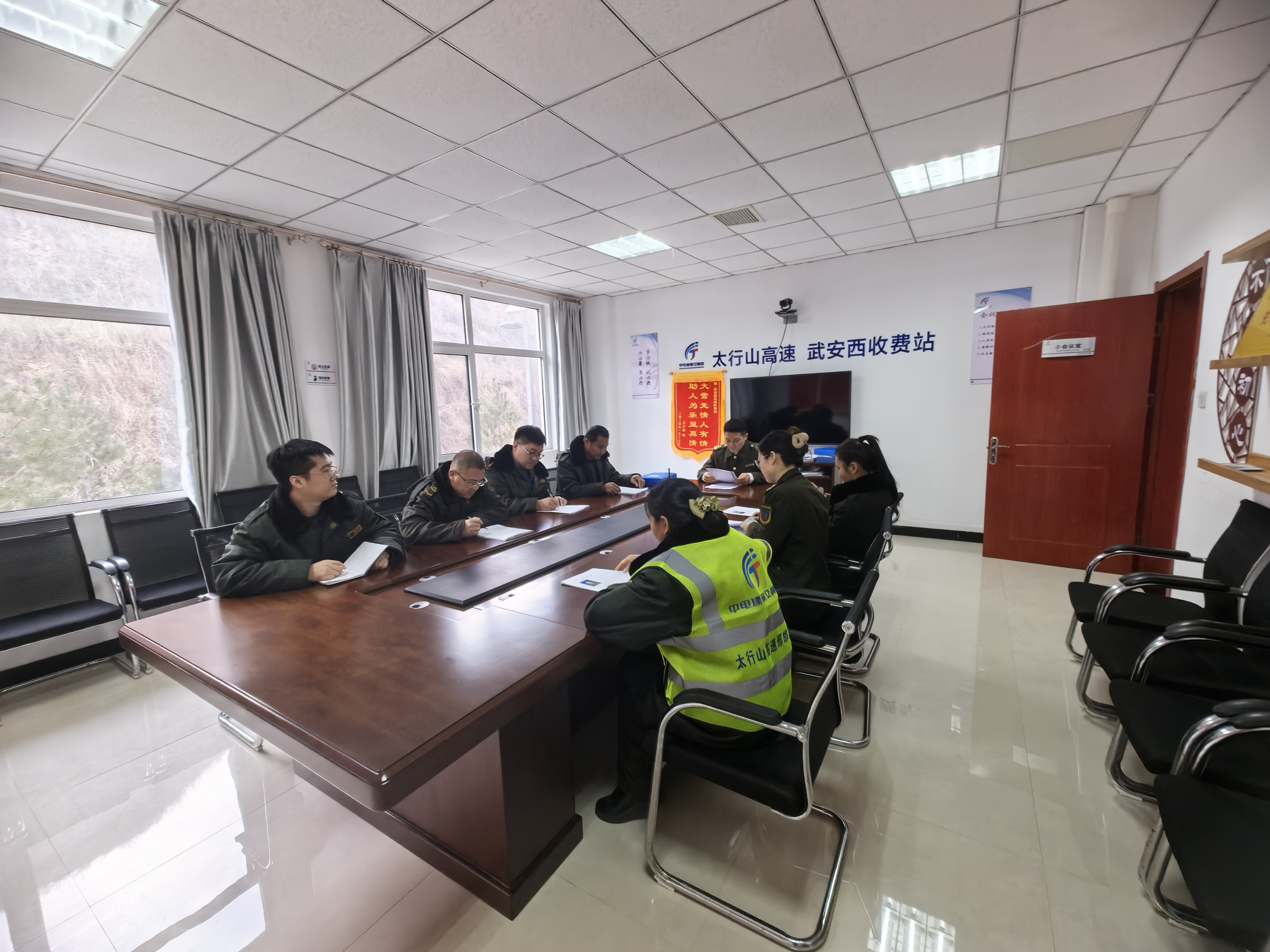 fc6c1d82119aa0d22c07fea391cefc1.jpg fc6c1d82119aa0d22c07fea391cefc1.jpg
